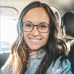 Meet your Posher, Molly